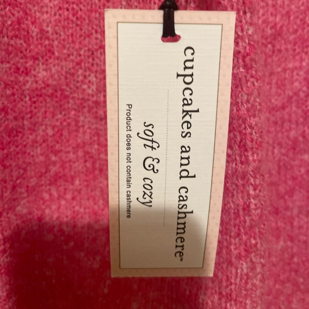 New Pink heart cashmere sweater Size S, with tag! - Picture 2 of 3